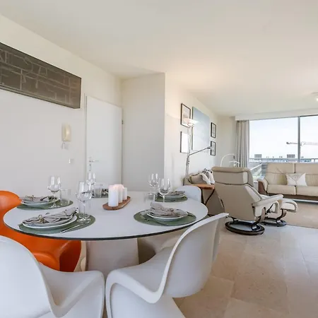 Spectacular Penthouse With Parking And Panoramic View